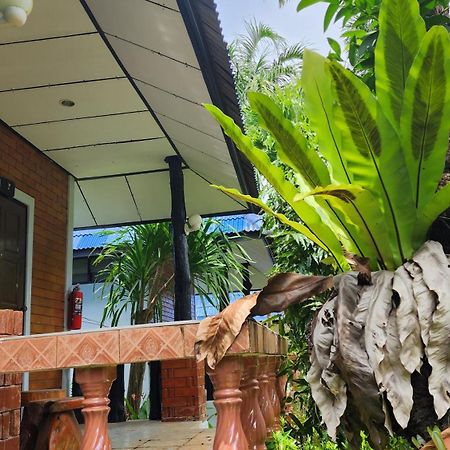 Lovely Lanta Resort Ko Lanta エクステリア 写真